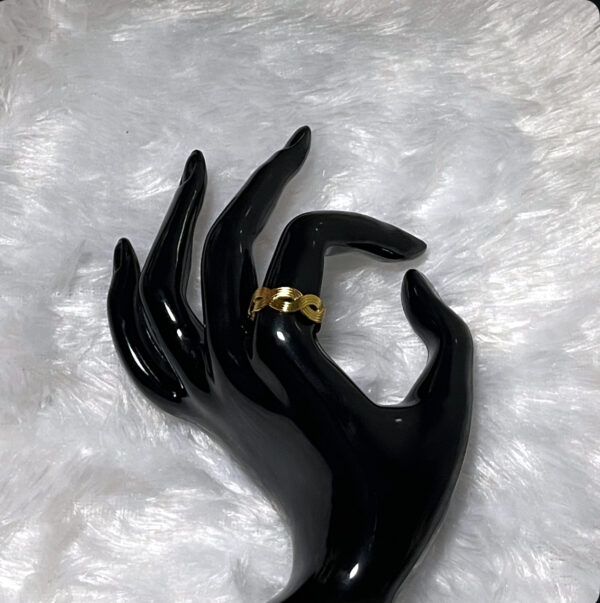 Adjustable Chain Ring  – Stylish & Comfortable